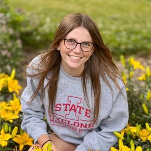 Meet your Posher, Kayla